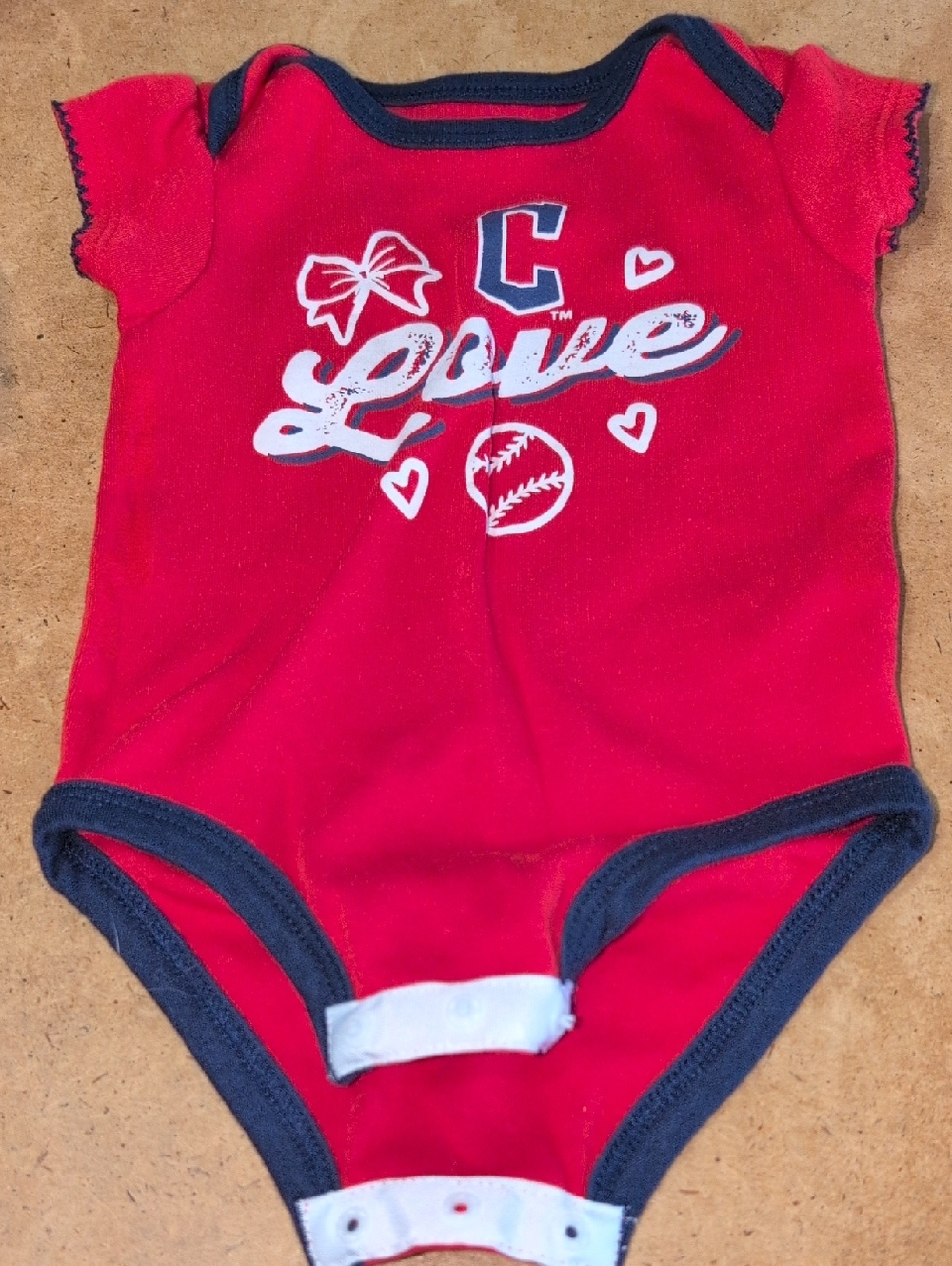❤️‍🔥10/$10❤️‍🔥 Baby Girls Cleveland Guardians Ohio Baseball Onesie Size 0-3M